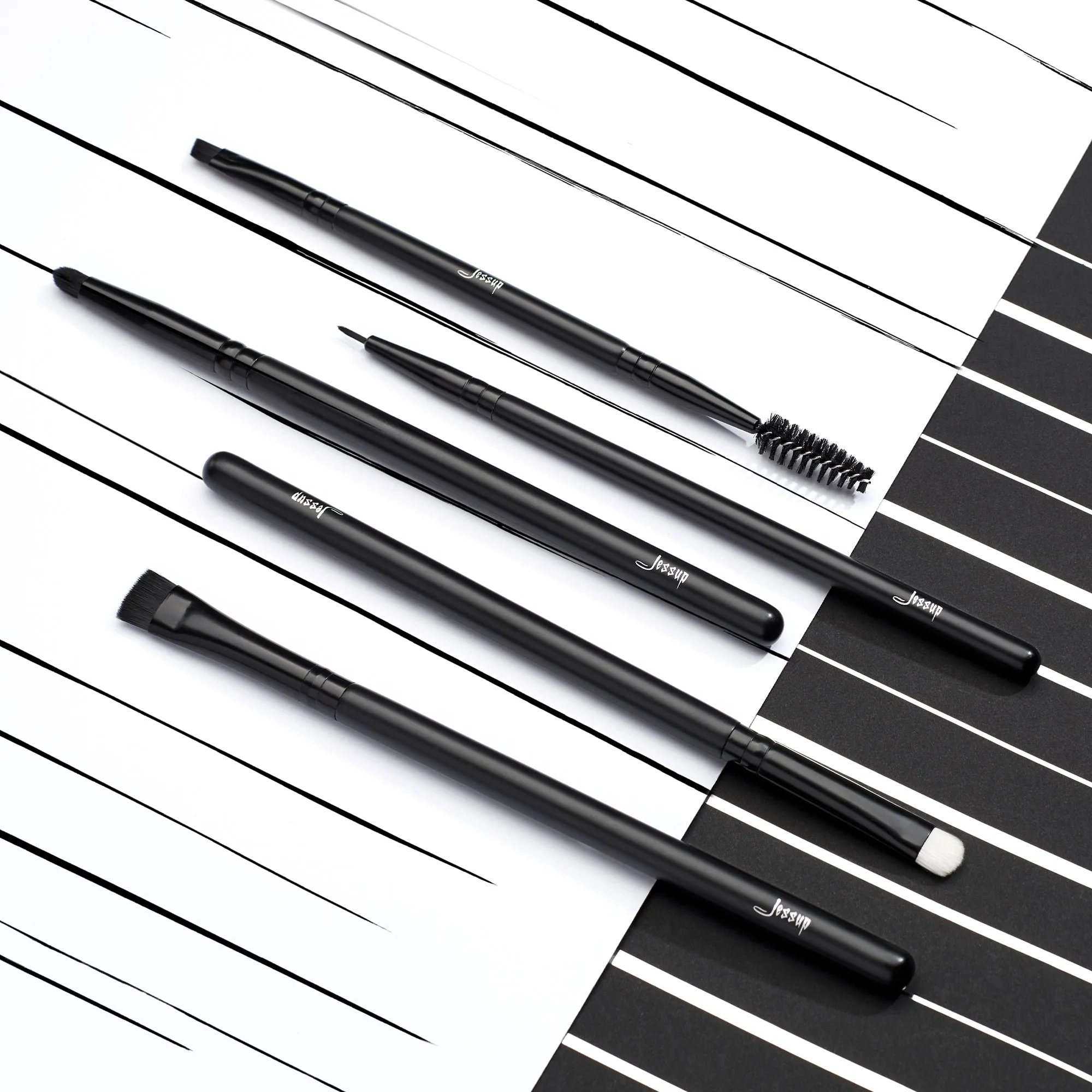 Essential Eye Brush Gift Set Natural and Synthetic 12 Pcs T322