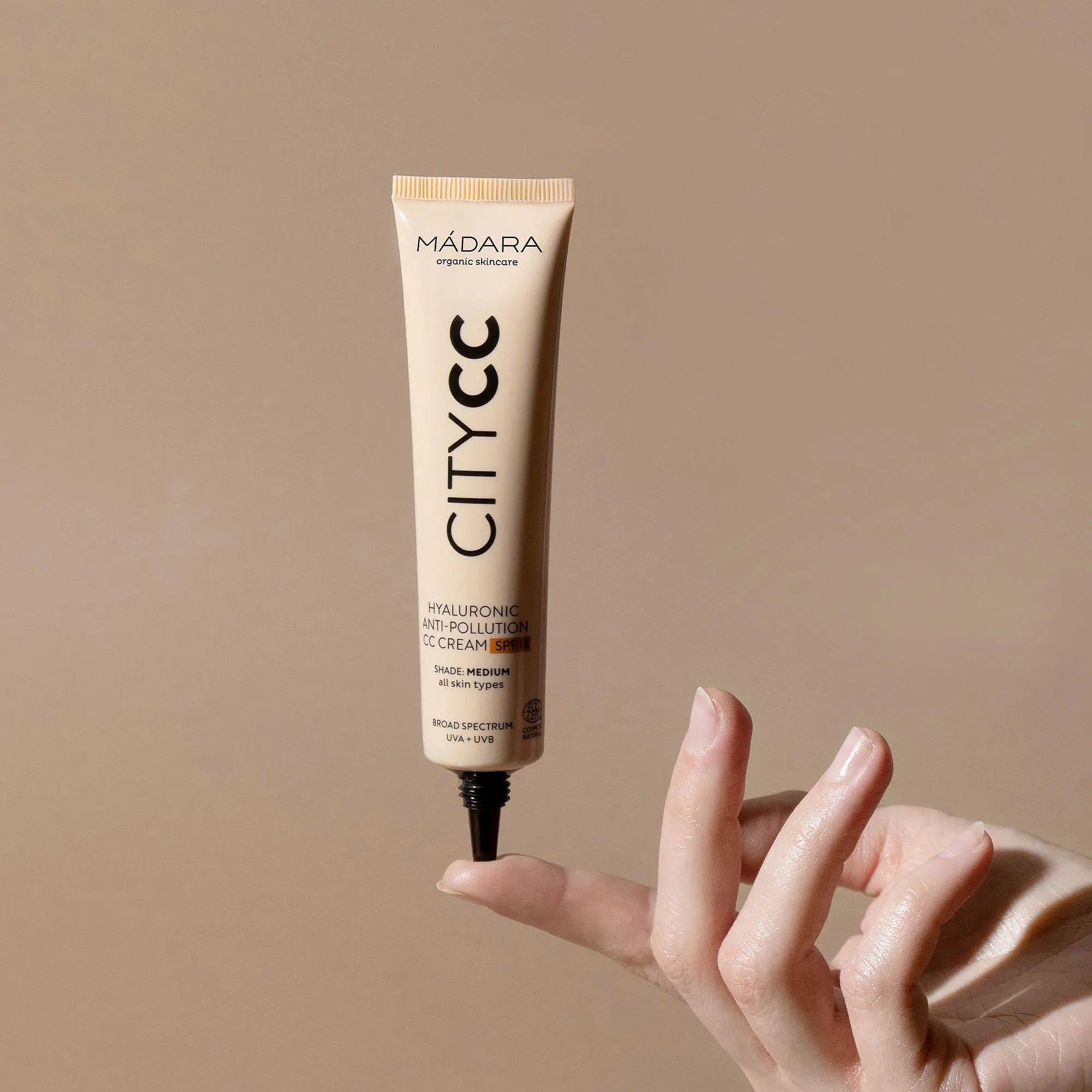Madara CITY CC Hyaluronic Anti-pollution CC cream SPF 15, BEIGE 40ml