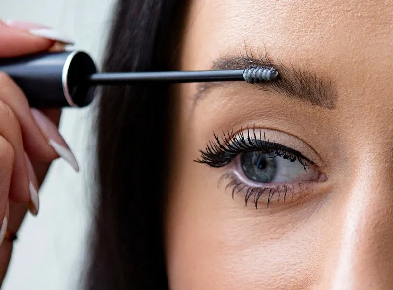 Nourish & Set Brow Gel
