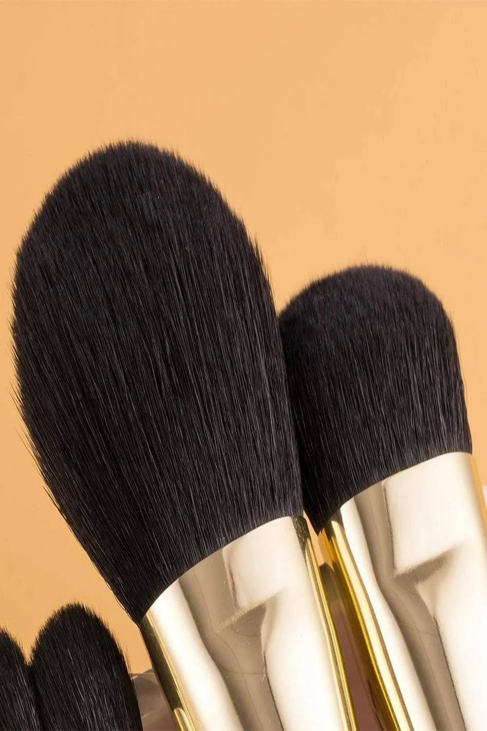 Red Professional Makeup Brush Set